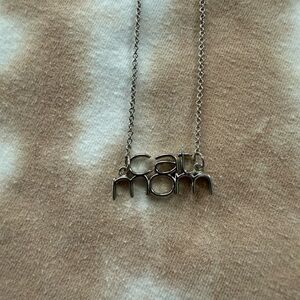 'Cat Mom' Necklace